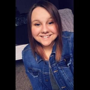 Meet your Posher, Alyssa